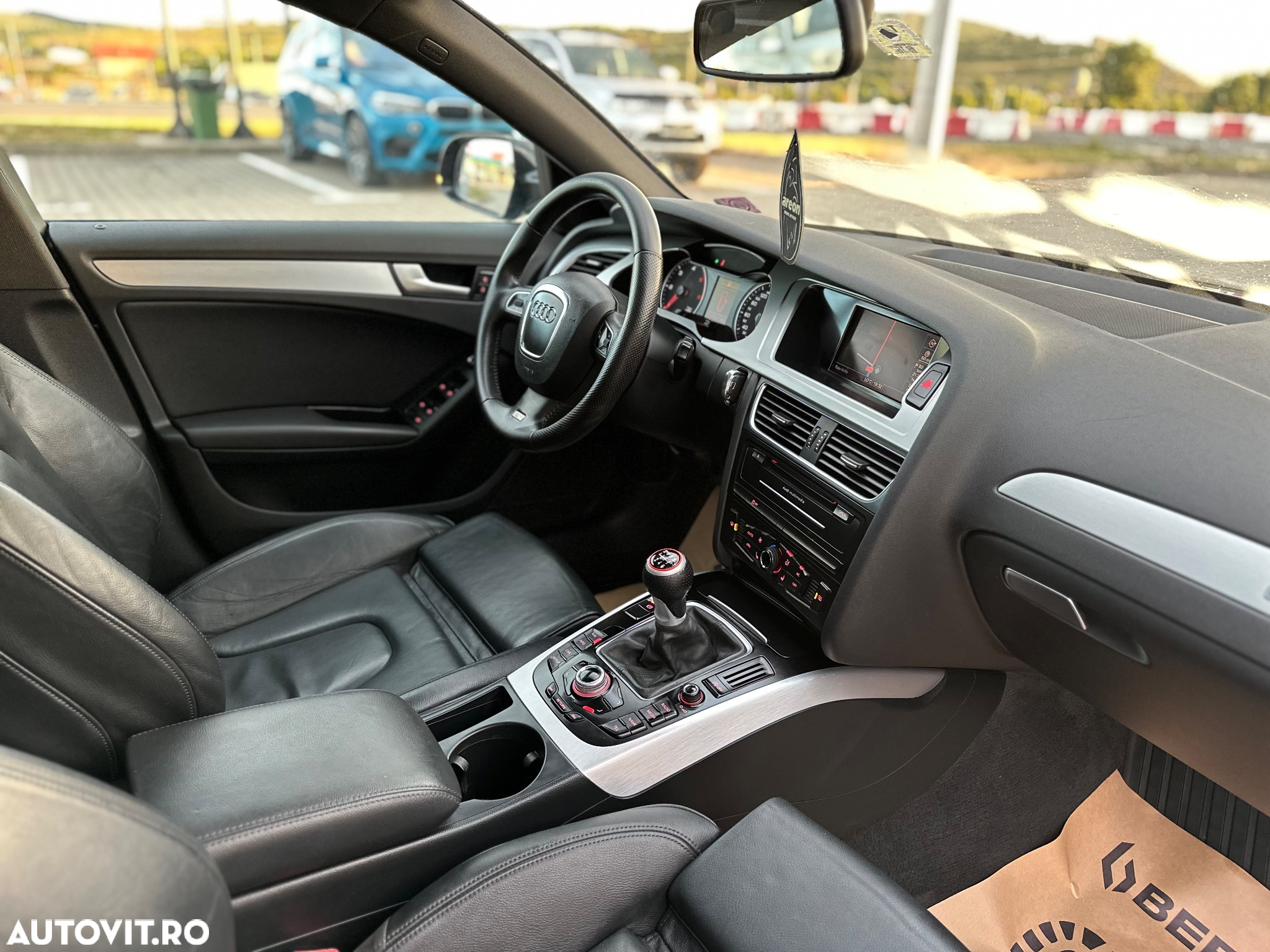 Audi A4 Avant 2.0 TDI DPF quattro S line Sportpaket (plus) - 15