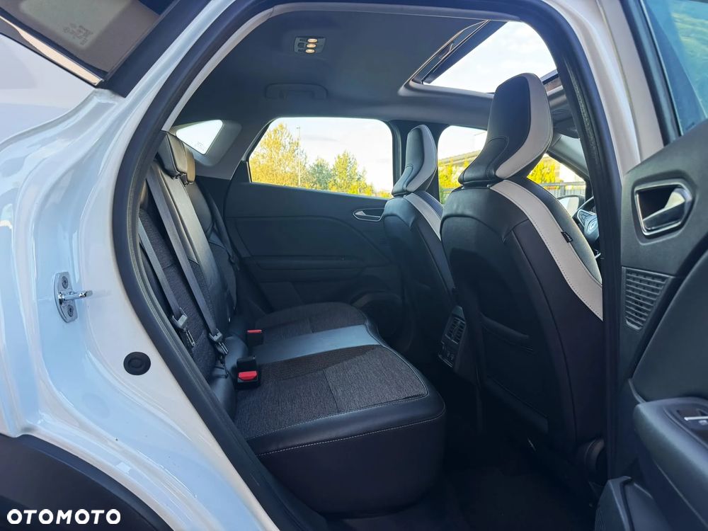 Renault Captur 1.3 TCe Intens EDC - 26