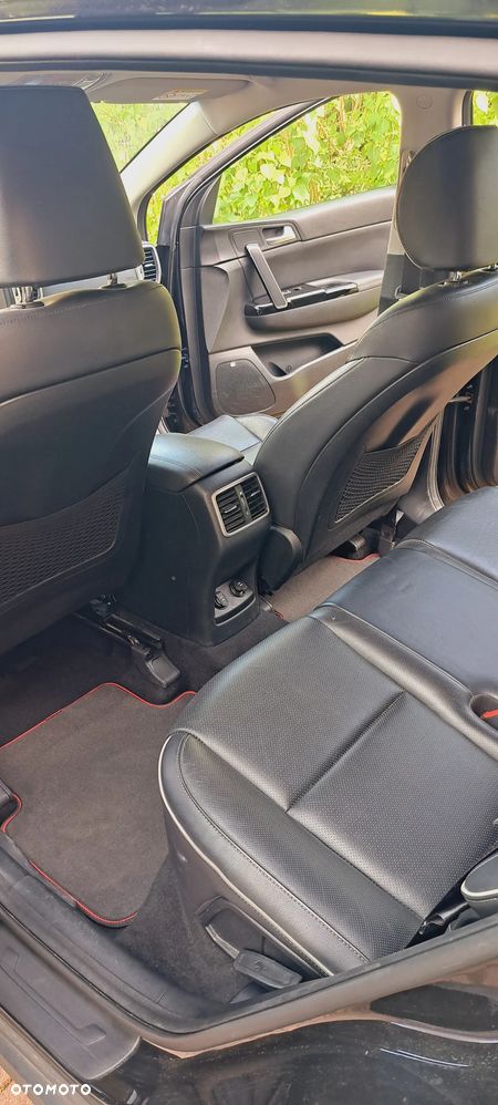 Kia Sportage 1.6 T-GDI Business Line 2WD - 18