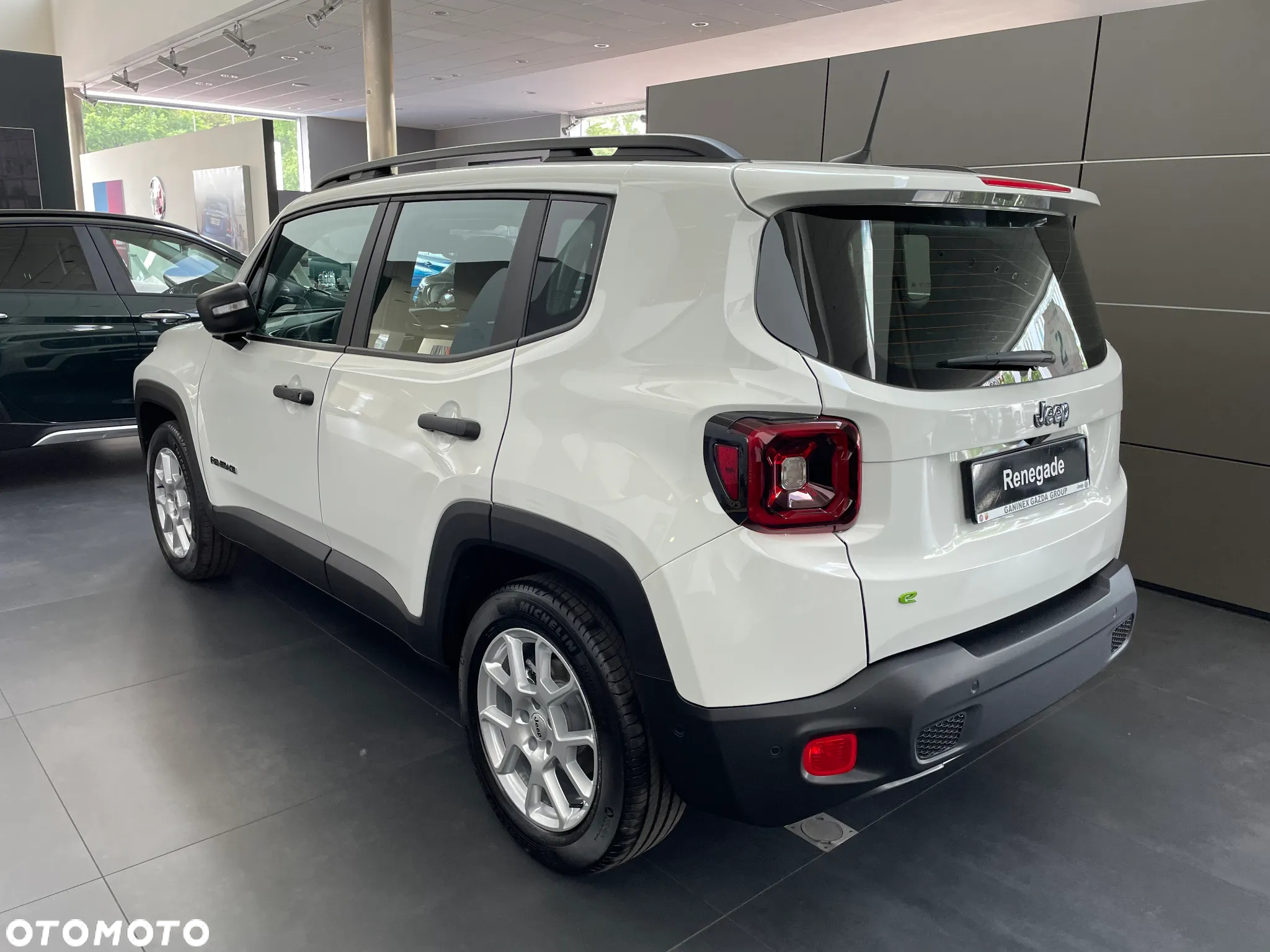 Jeep Renegade - 2