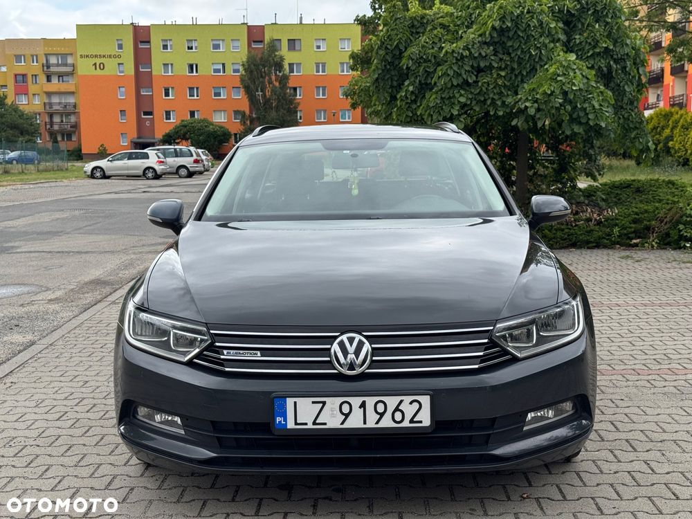 Volkswagen Passat 1.6 TDI BMT Trendline - 2
