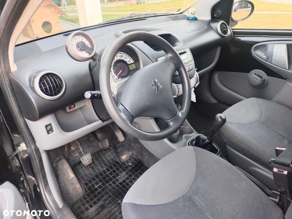 Peugeot 107 - 4
