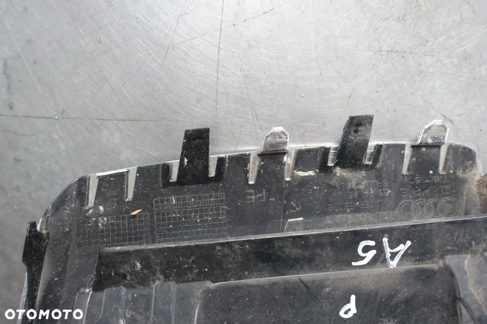 KRATKA ZDERZAKA PRAWA AUDI A5 S5 LIFT SLINE - 5