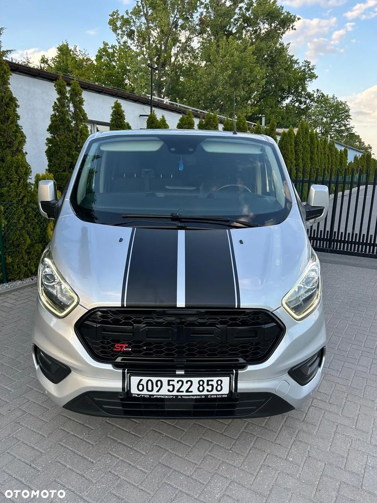 Ford Transit Custom 300 L2H1 Limited (bryg.) - 11