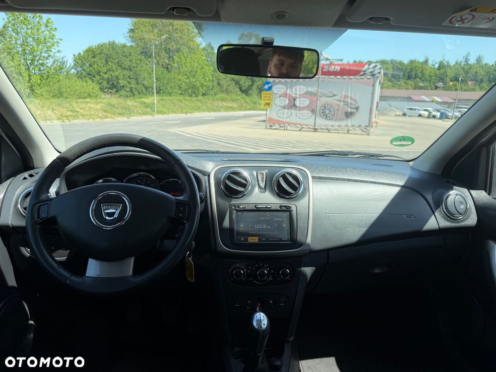 Dacia Sandero Stepway TCe 90 Prestige - 17