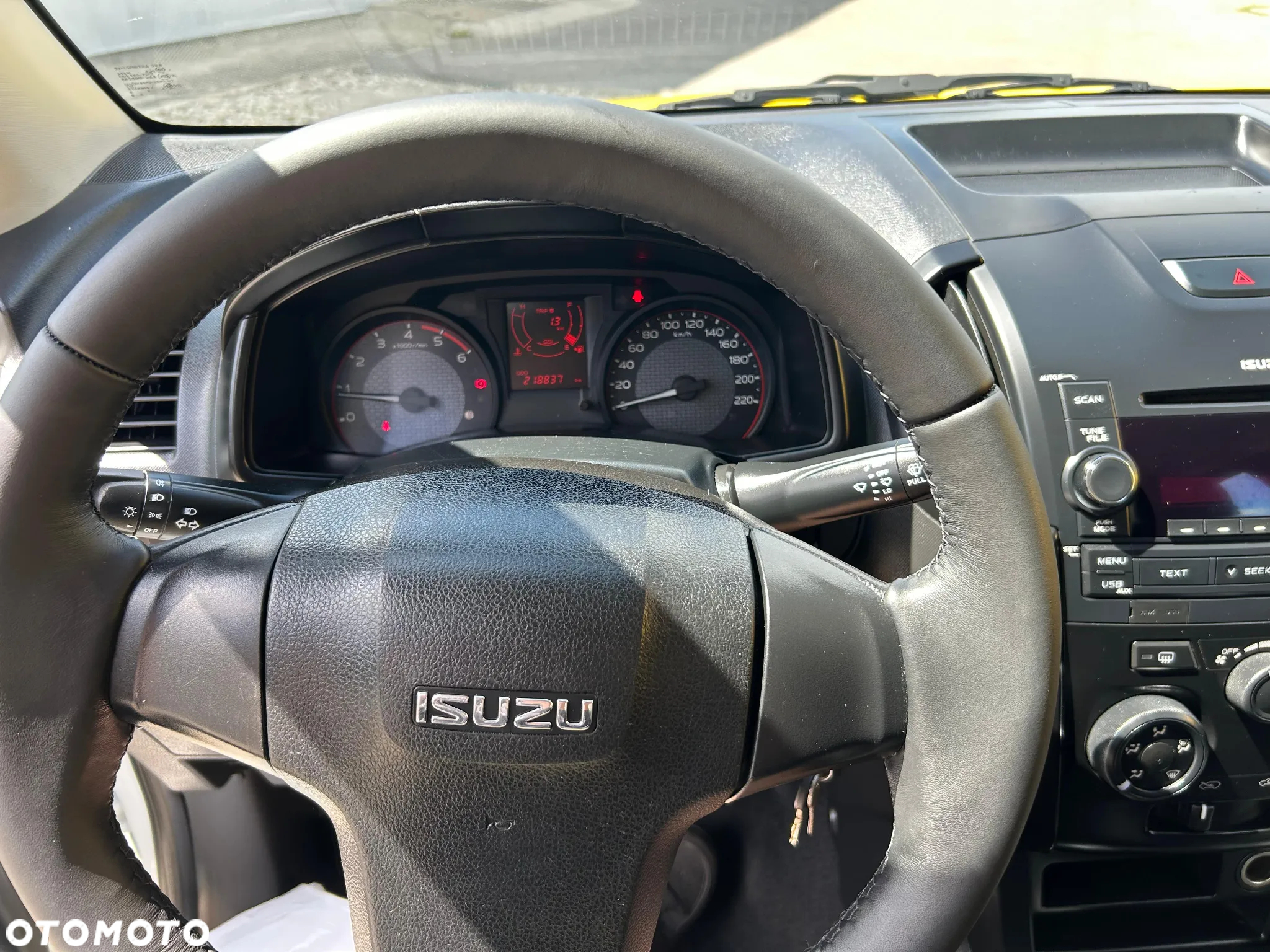 Isuzu D-Max HEUB TOWMAXX - 14
