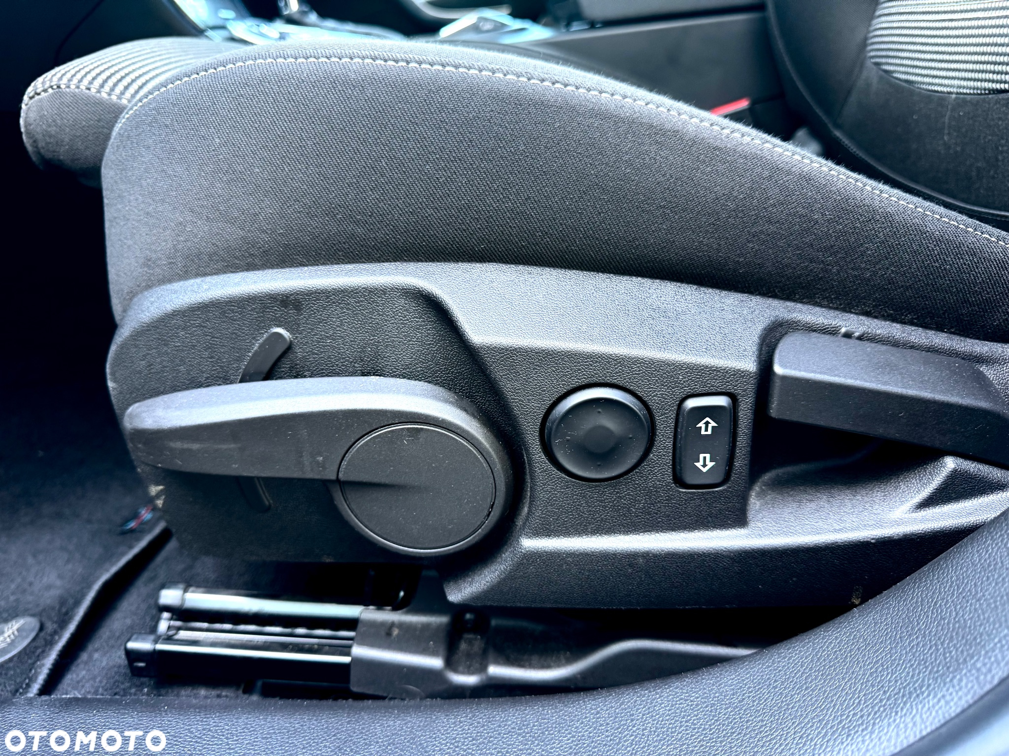 Opel Insignia - 14