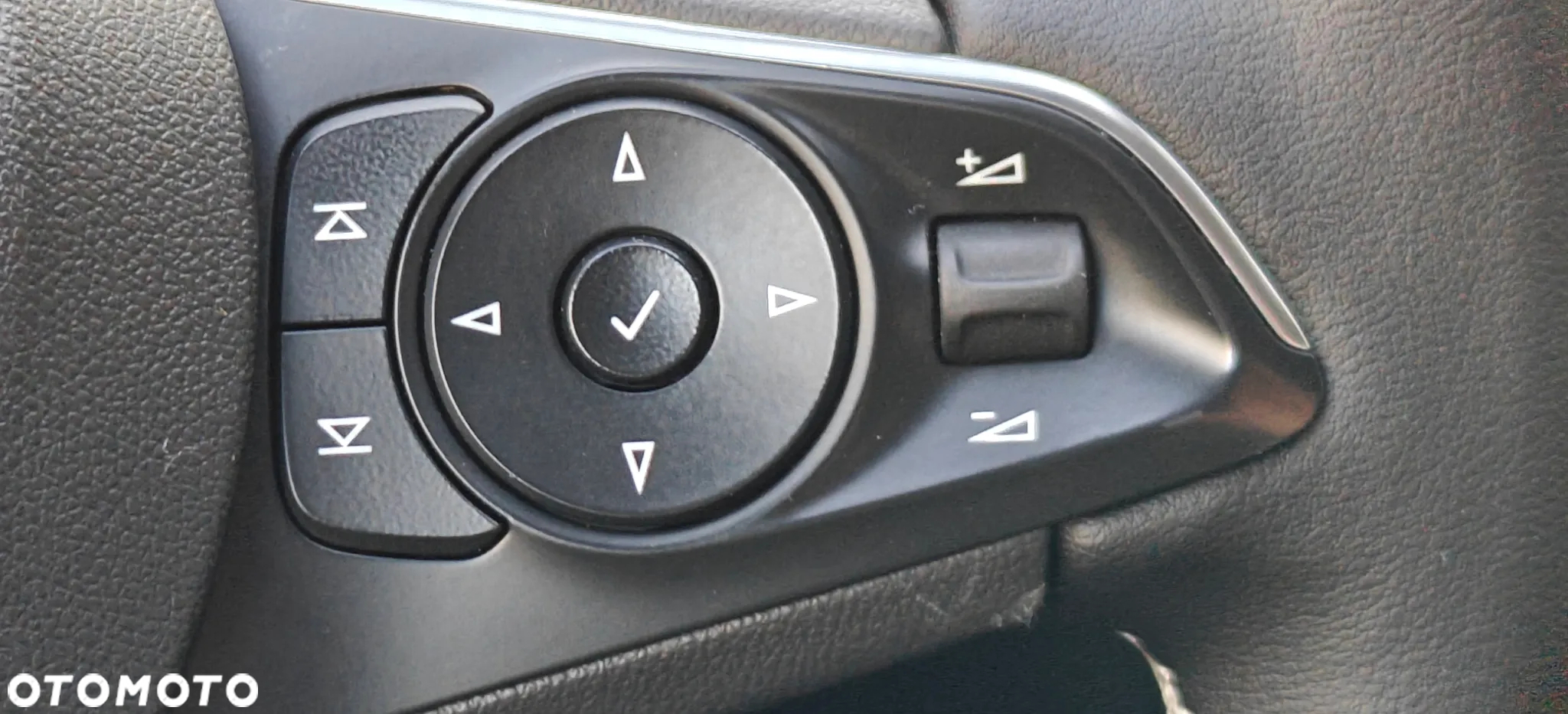 Opel Insignia 2.0 CDTI 4x4 Innovation S&S - 34