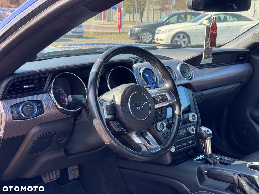 Ford Mustang 2.3 EcoBoost - 24