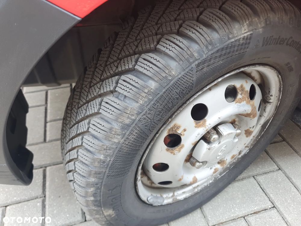 Hyundai i10 1.1 Base - 22