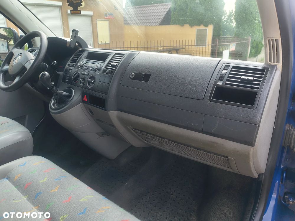 Volkswagen T5 - 25