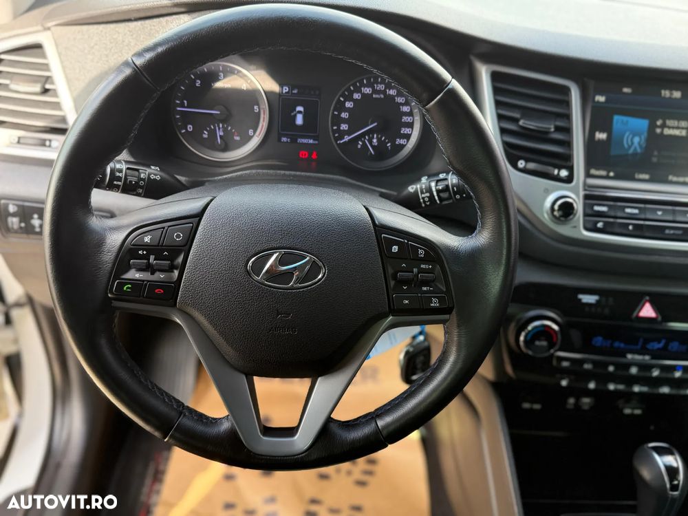 Hyundai Tucson blue 1.7 CRDi 2WD DCT Advantage - 12