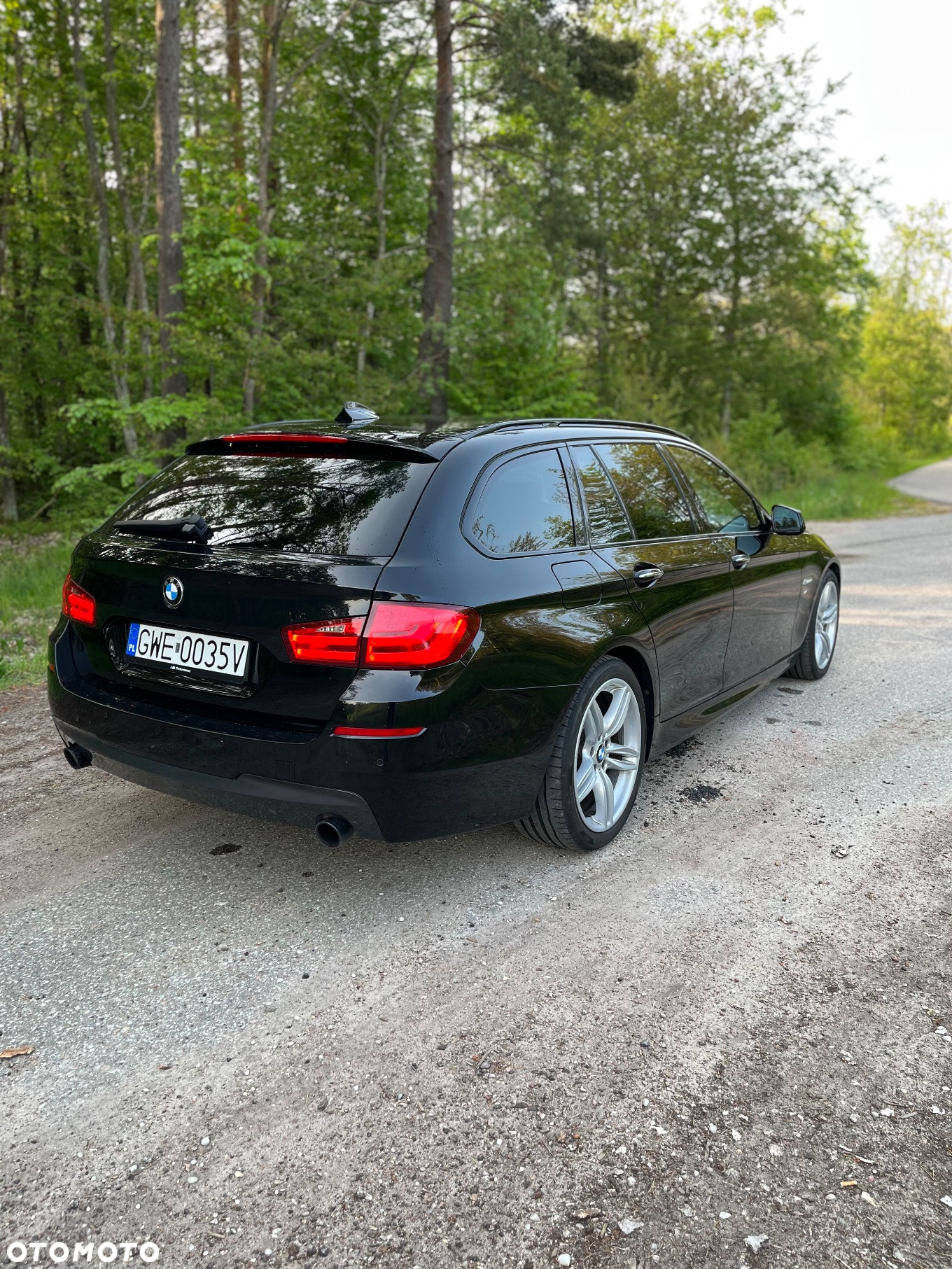 BMW Seria 5 535i Touring Sport-Aut - 16