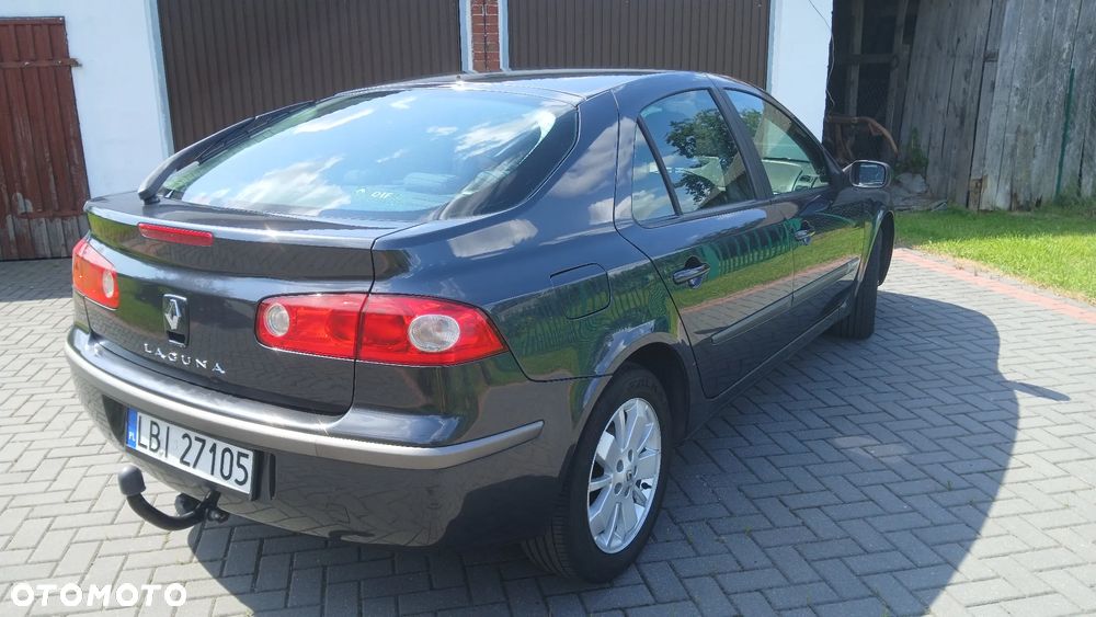 Renault Laguna 1.9 dCi FAP Emotion - 6