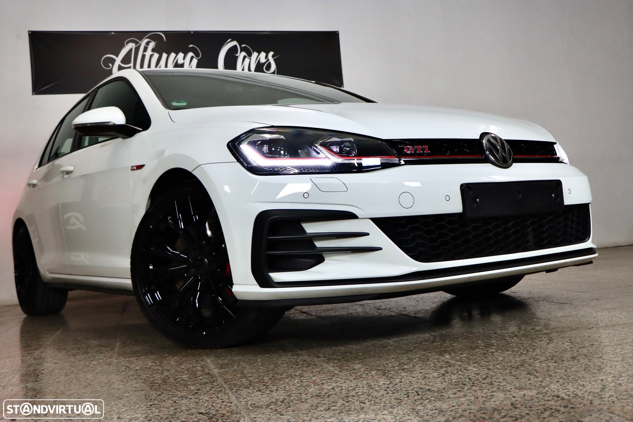 VW Golf 2.0 TSI GTI DSG Performance - 2