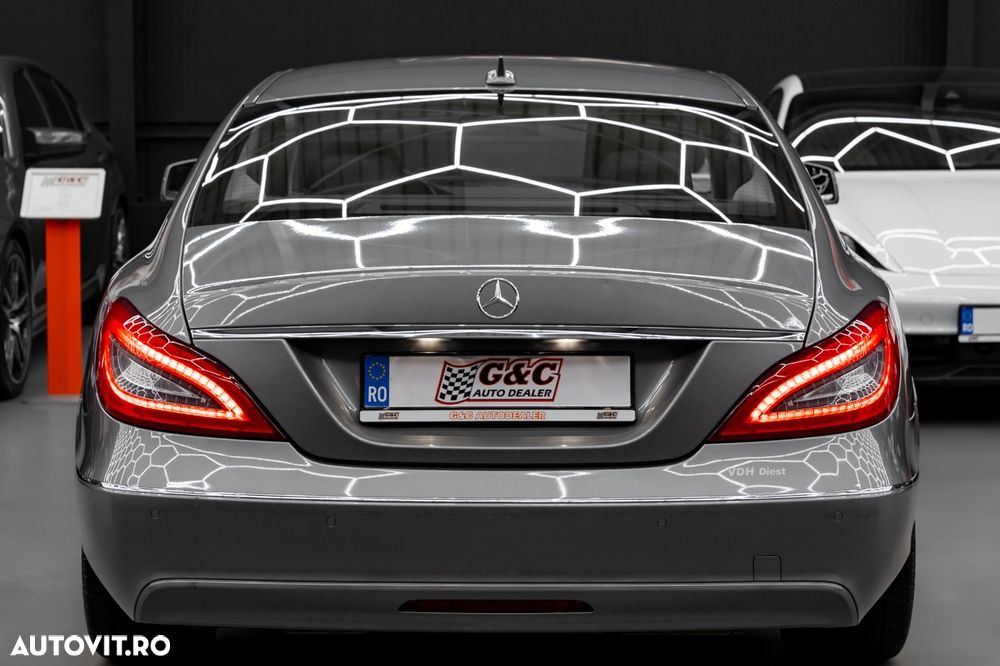 Mercedes-Benz CLS 250 CDI DPF BlueEFFICIENCY 7G-TRONIC - 26