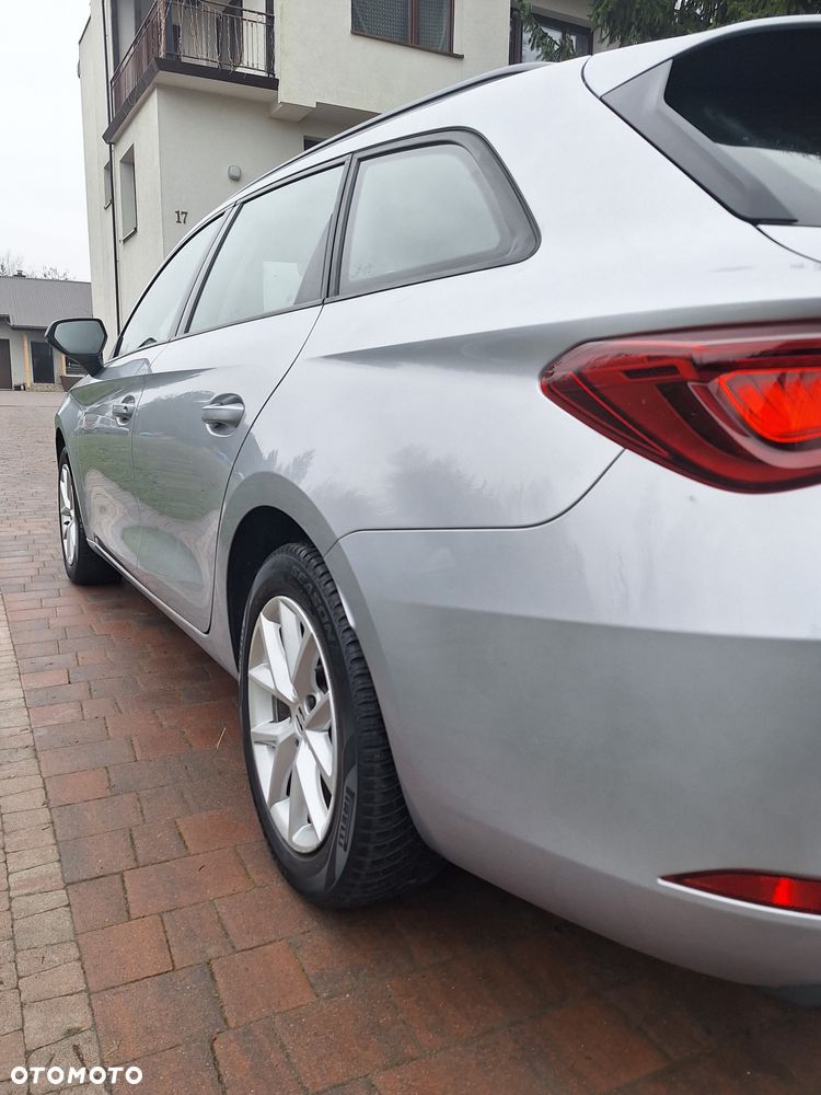 Seat Leon 2.0 TDI DSG Style - 8