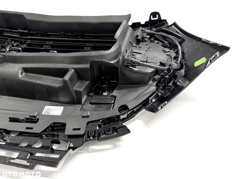 ATRAPA GRILL Mercedes E-klasa W214, LED-Neon Black - pod KAM - 16