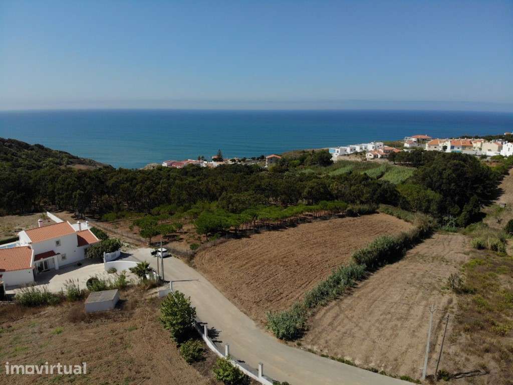 Projeto Moradia com vista mar e design contemporâneo - Grande imagem: 5/11