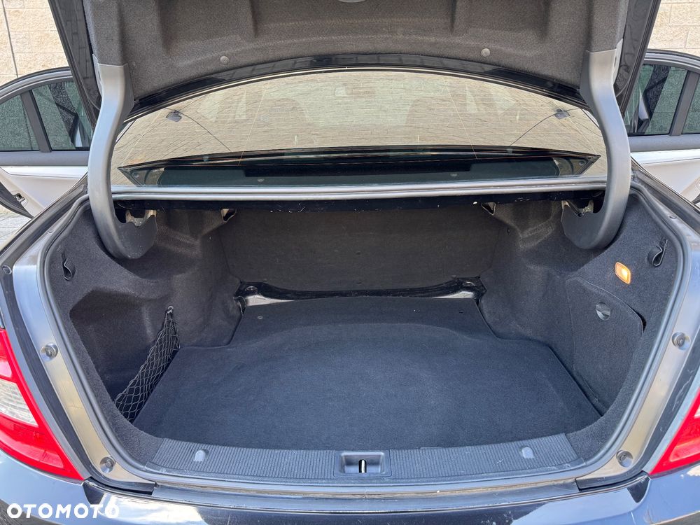 Mercedes-Benz Klasa C 180 Kompressor Avantgarde - 10