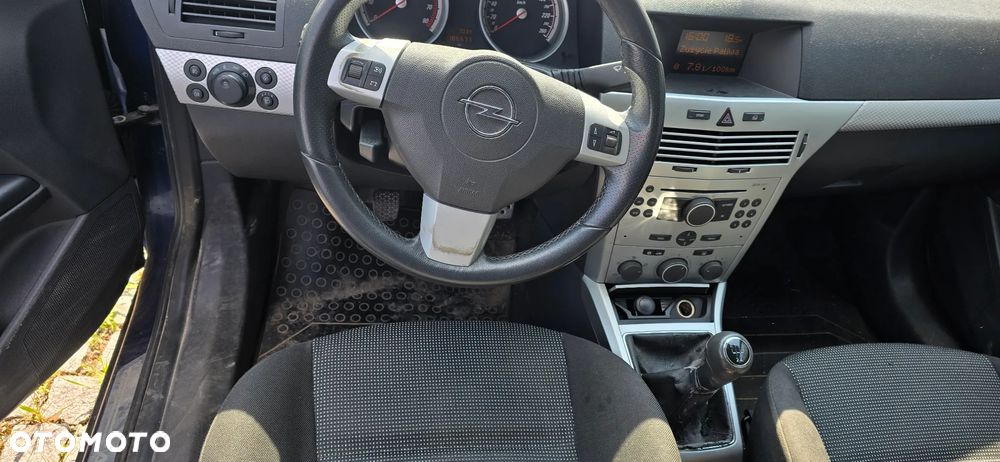 Opel Astra 1.8 Sport - 13