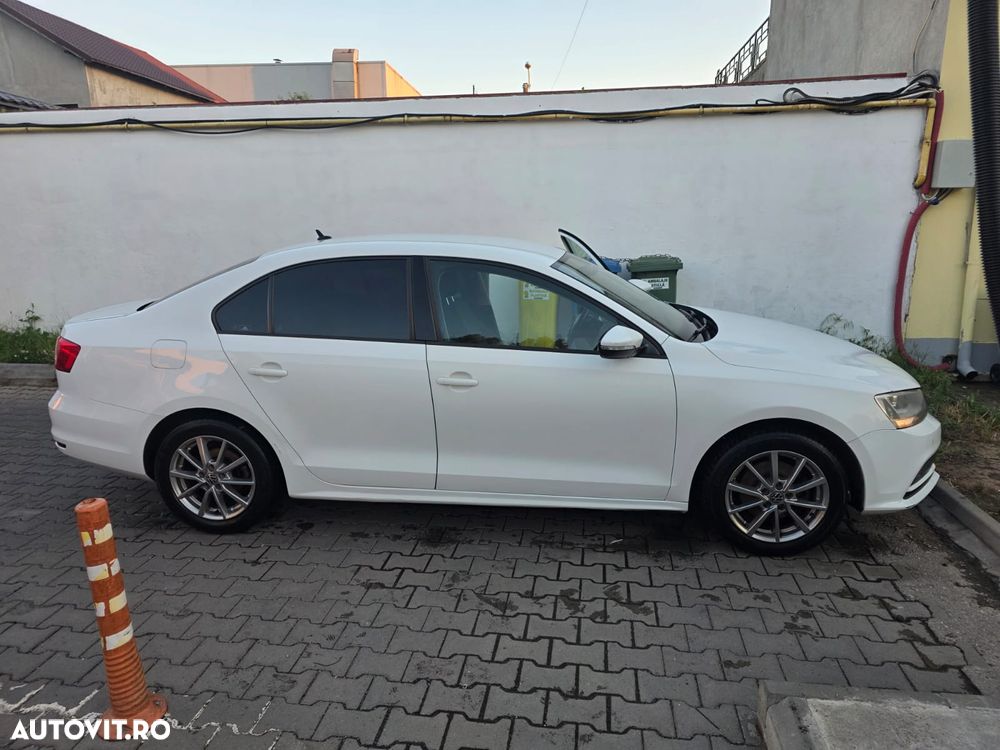 Volkswagen Jetta 1.2 TSI Comfortline - 9