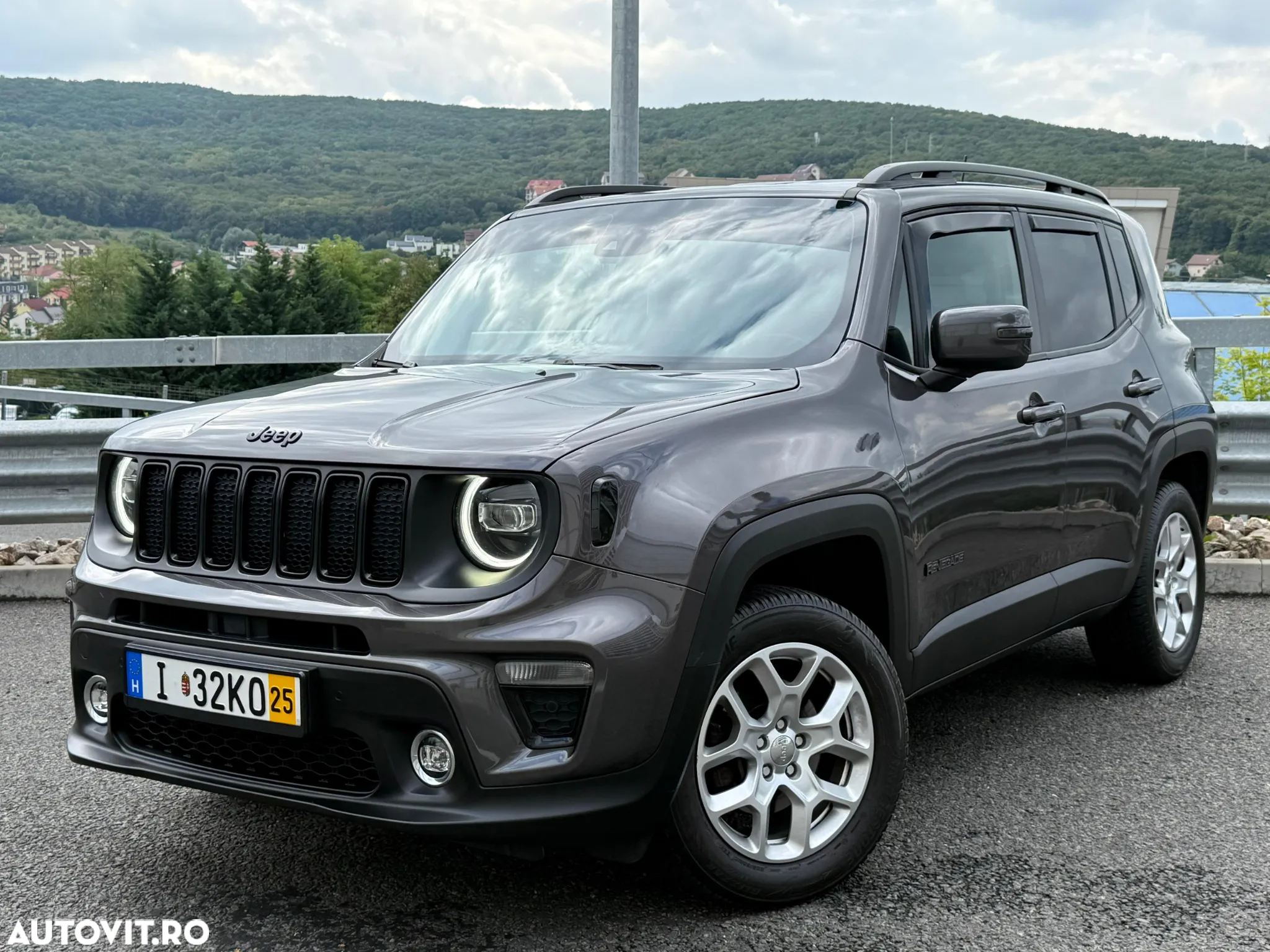 Jeep Renegade - 2