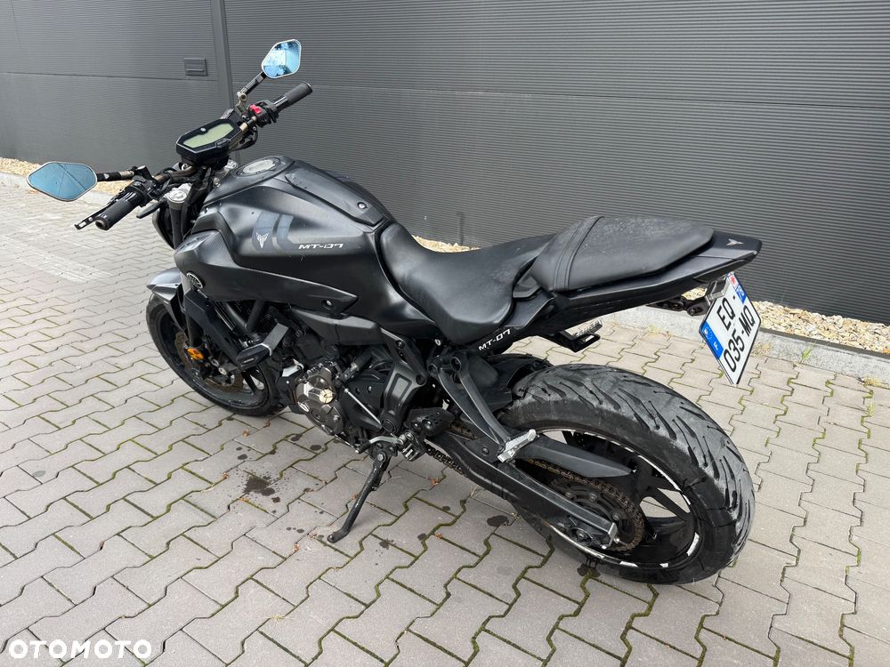 Yamaha MT - 9