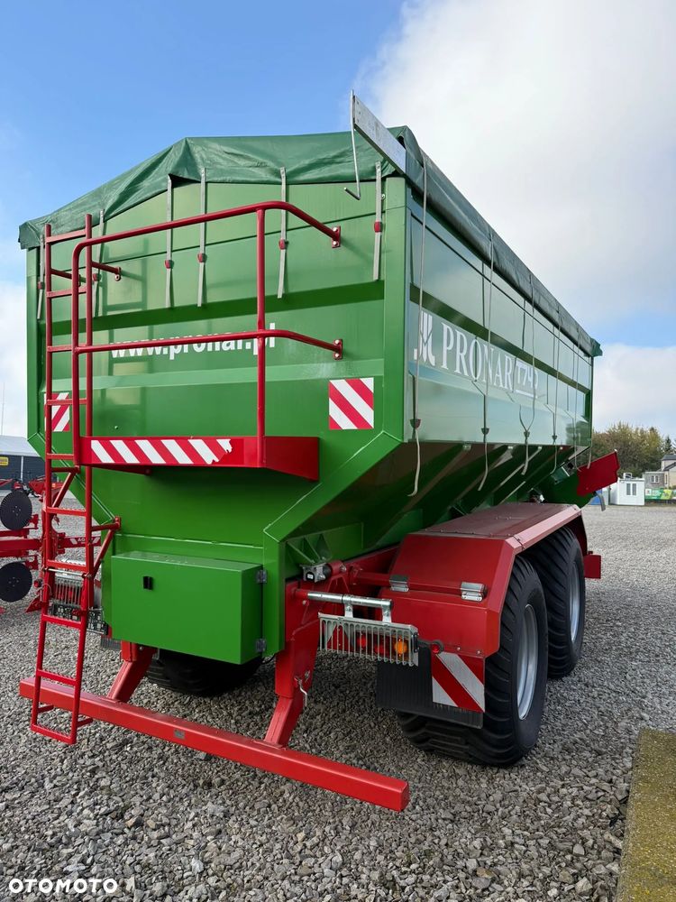 Pronar T740 - 2