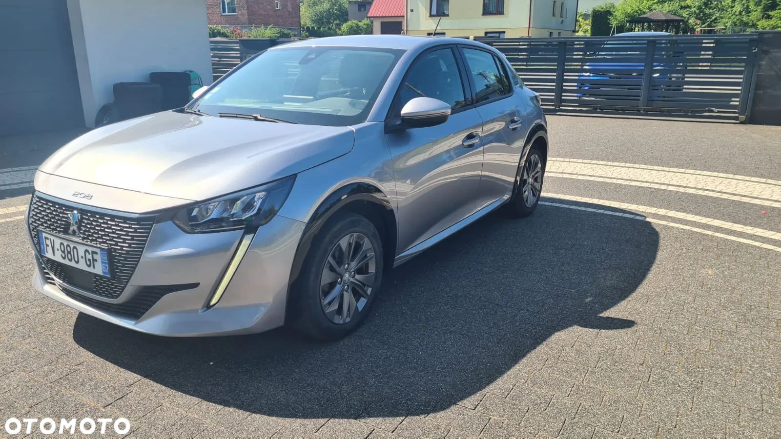Peugeot 208 e-208 Allure - 1