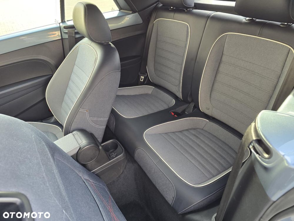 Volkswagen New Beetle - 30