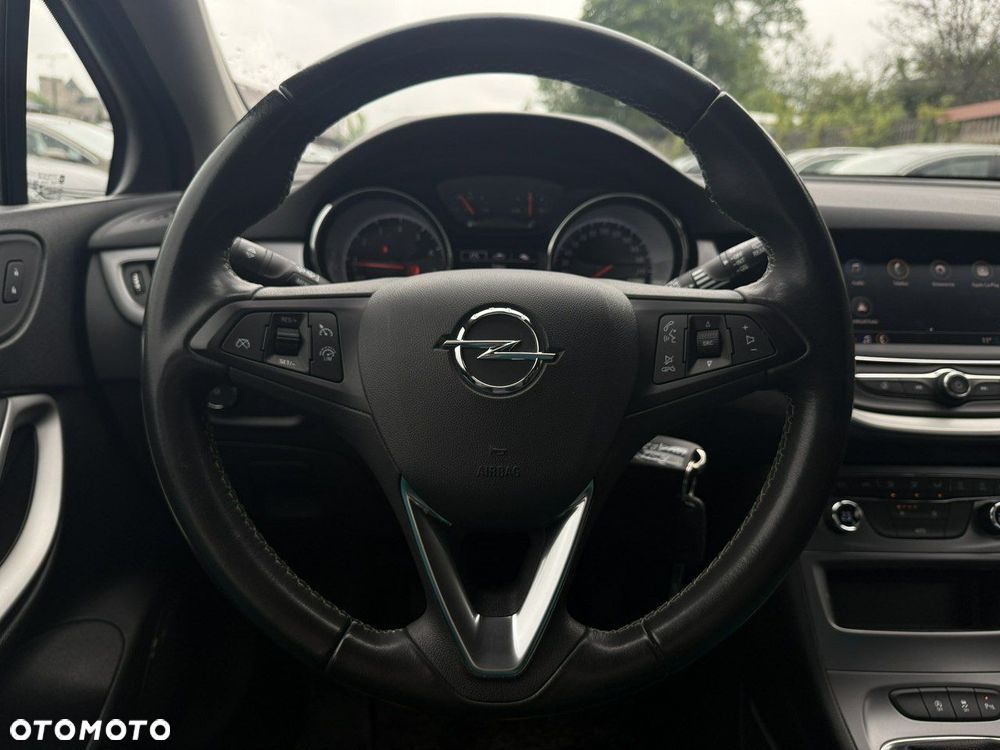 Opel Astra 1.2 T Edition S&S - 8
