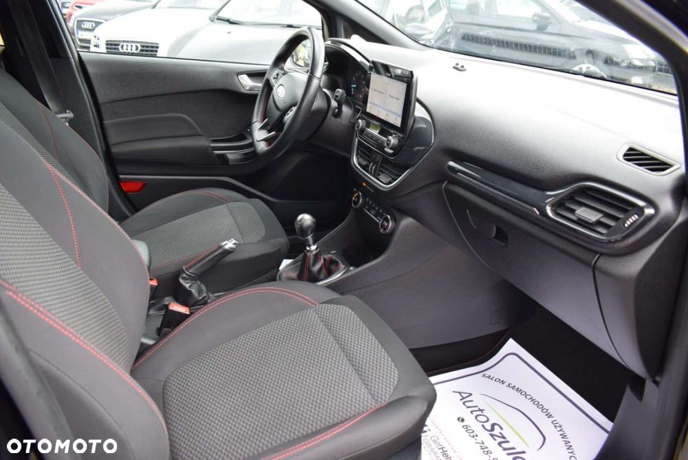 Ford Fiesta - 23