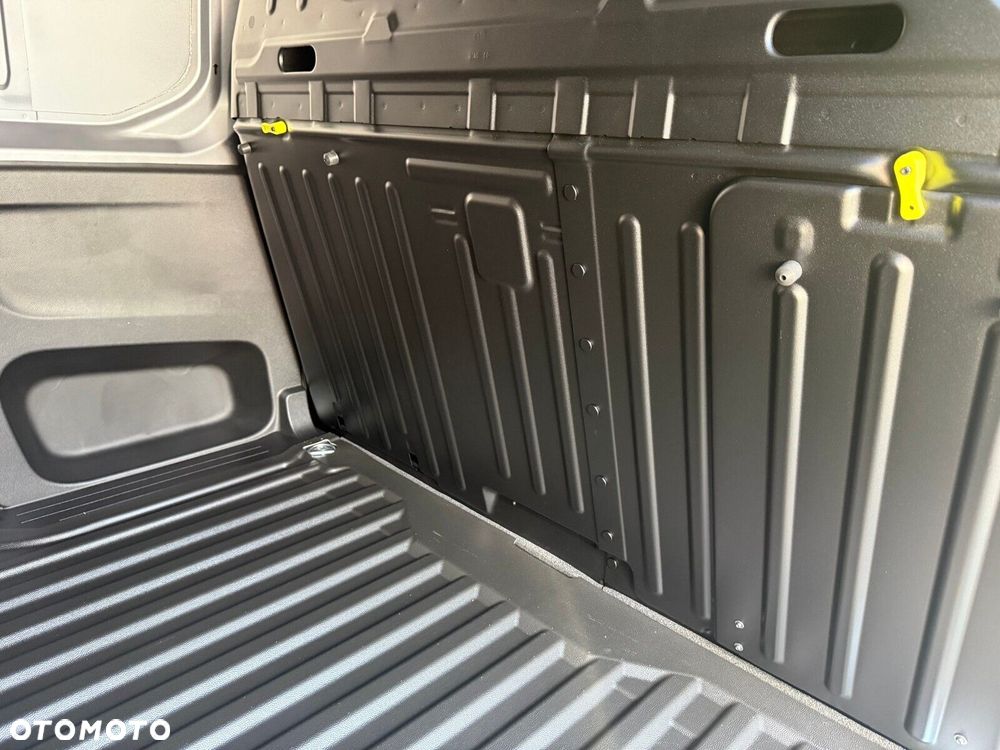 Opel Combo Cargo Furgon XL 1.5 T.Diesel 100KM MT6 - 11
