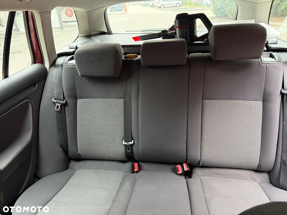 Volkswagen Golf 1.9 TDI Comfortline - 19