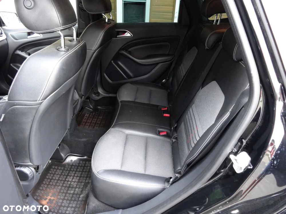 Mercedes-Benz Klasa B 180 CDI BlueEFFICIENCY Edition - 21