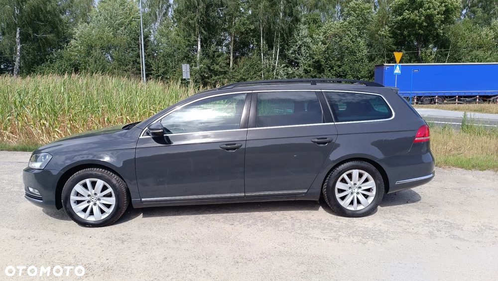 Volkswagen Passat 2.0 TDI Comfortline - 3