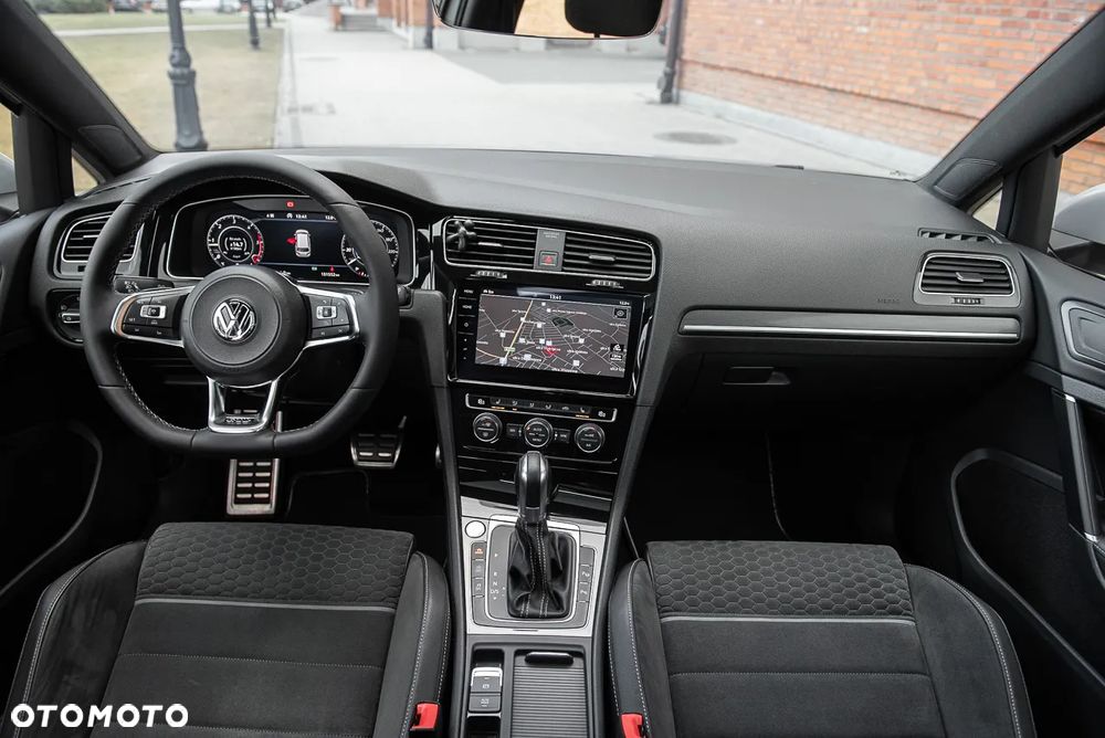 Volkswagen Golf 2.0 TDI BMT GTD DSG - 34