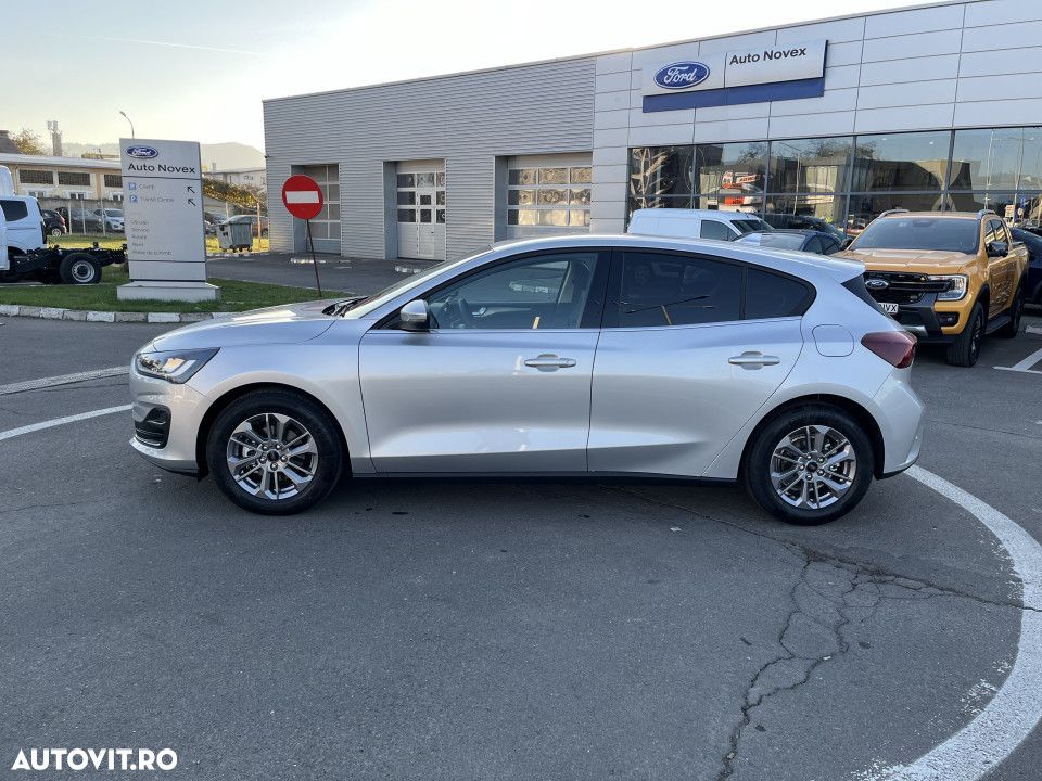 Ford Focus - 2