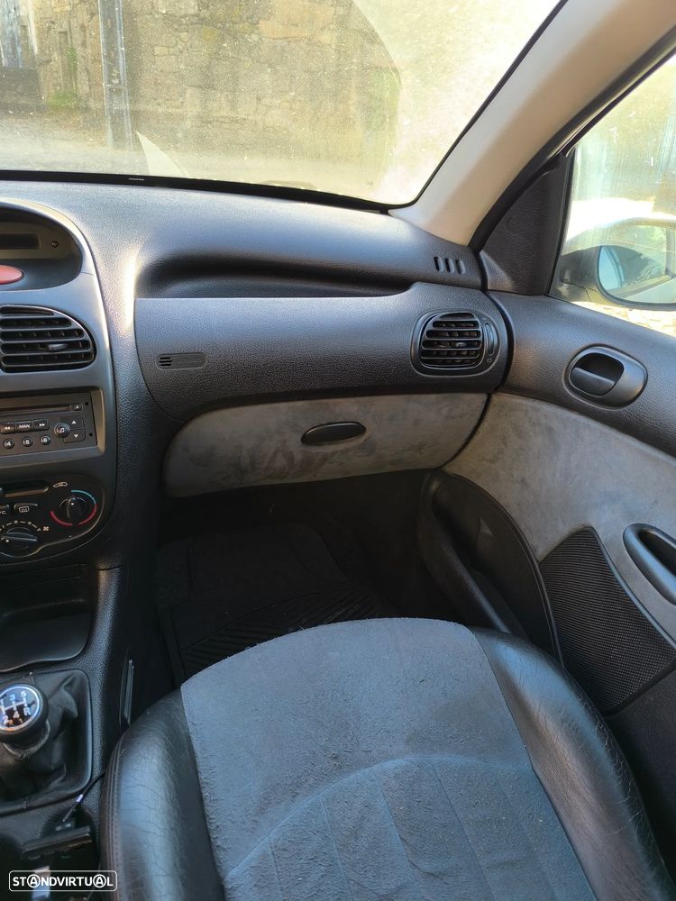 Peugeot 206 - 9