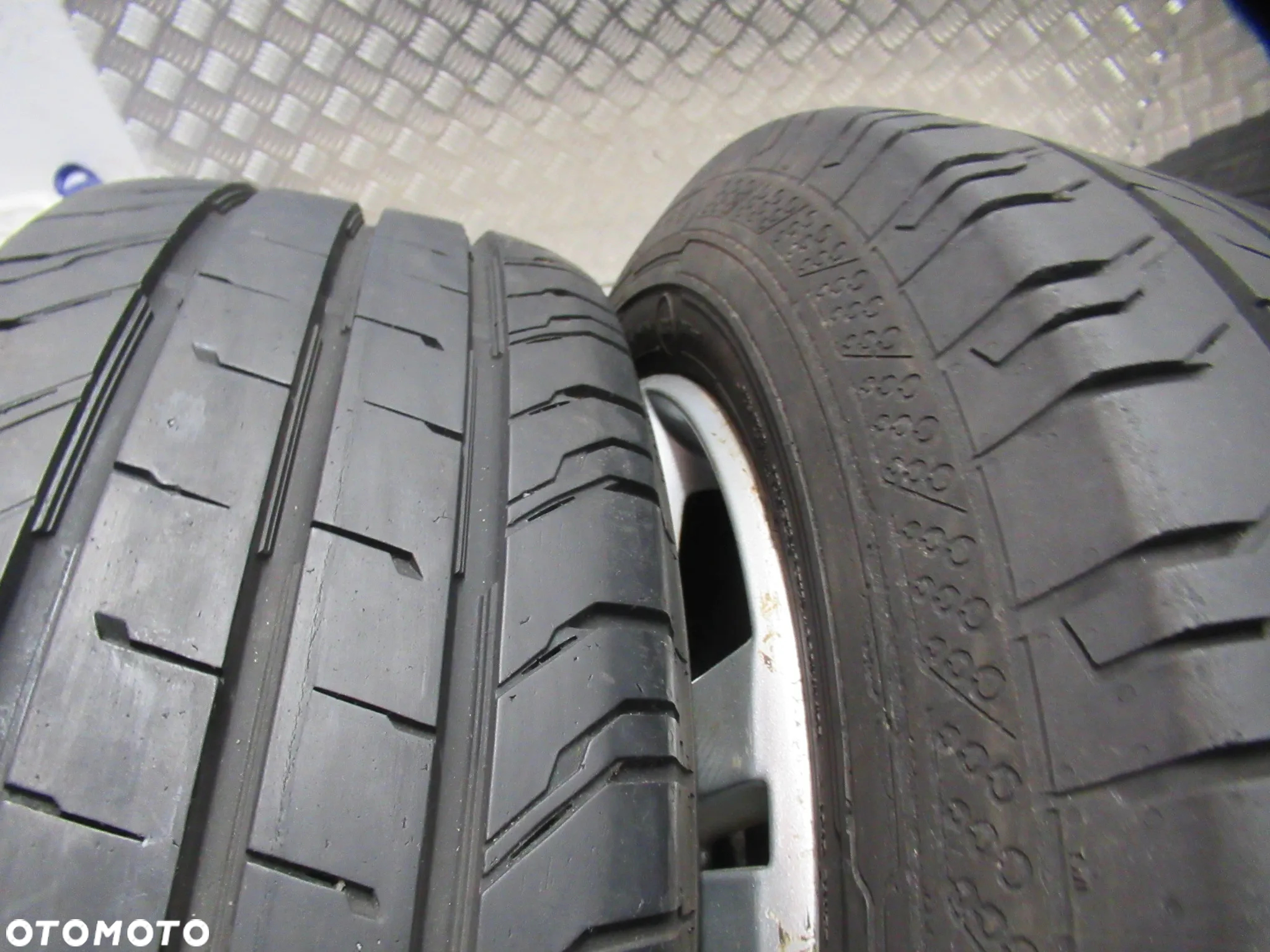 Koła Vw T5 7Jx16 et55 5x120 - 18