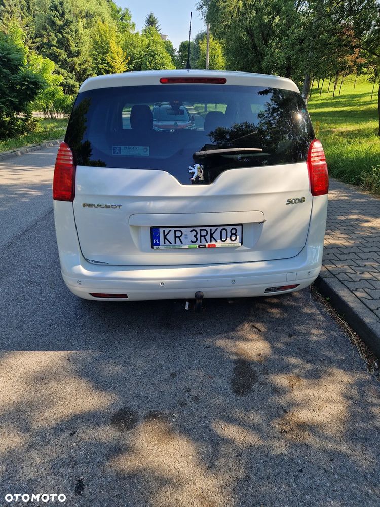 Peugeot 5008 - 5