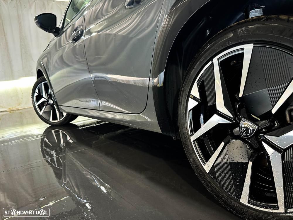 Peugeot e-208 51 kWh GT - 8