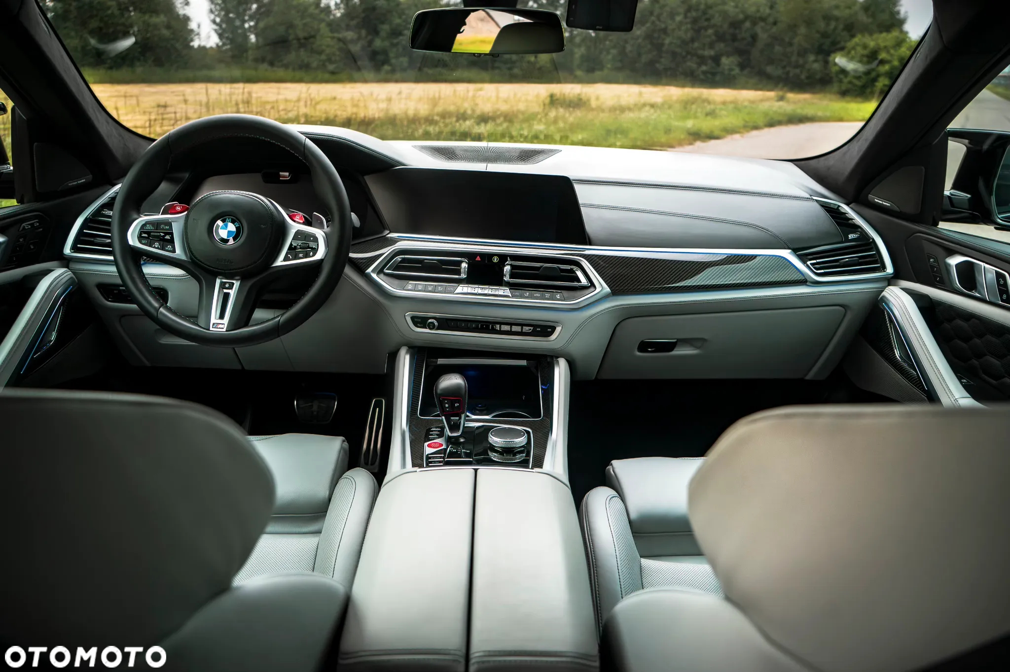 BMW X6M - 11