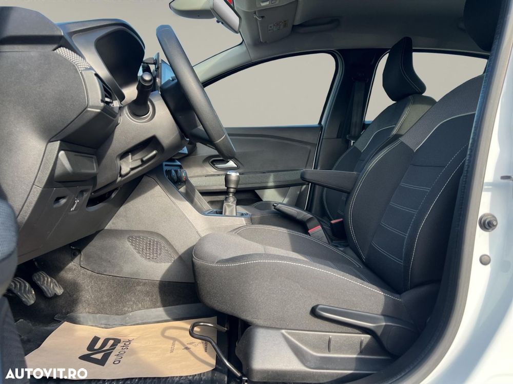 Dacia Logan TCe 90 MT6 Expression - 13