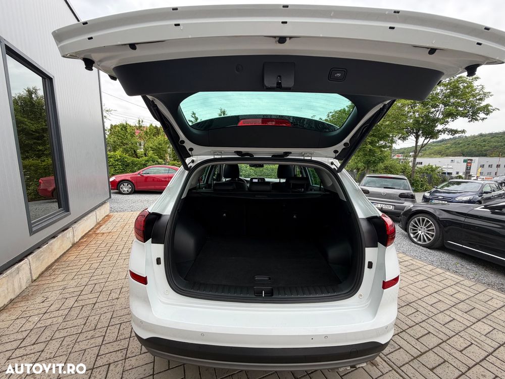Hyundai Tucson - 12