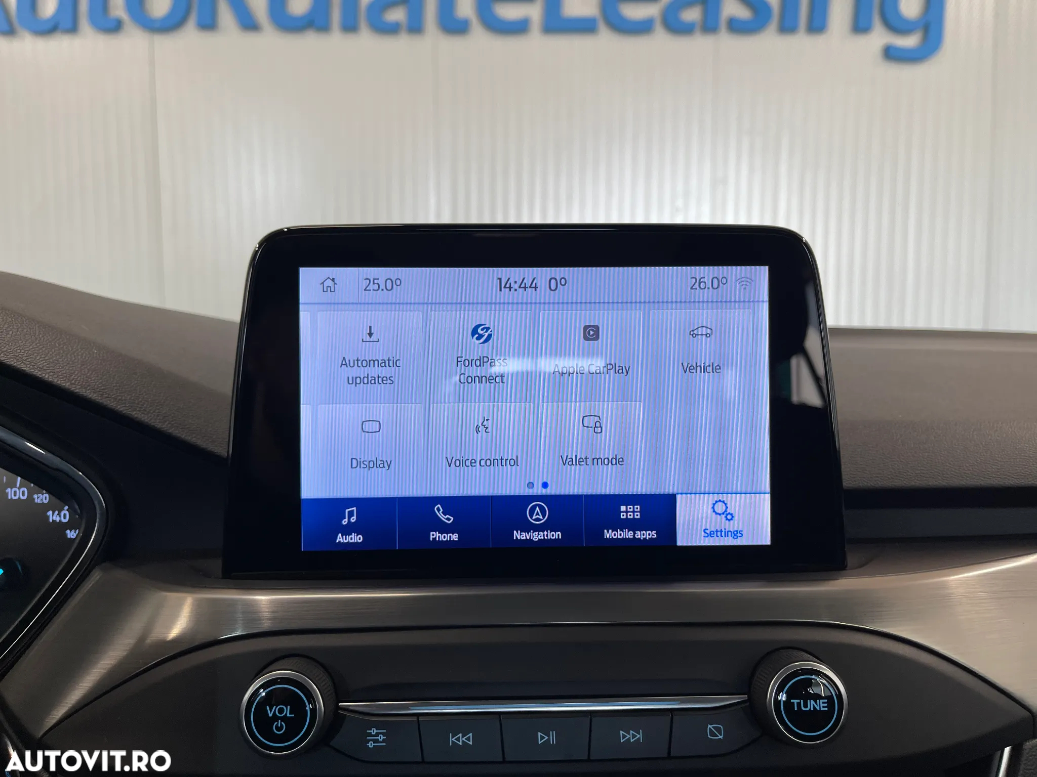 Ford Focus Turnier 2.0 EcoBlue Start-Stopp-System Aut. TITANIUM - 17