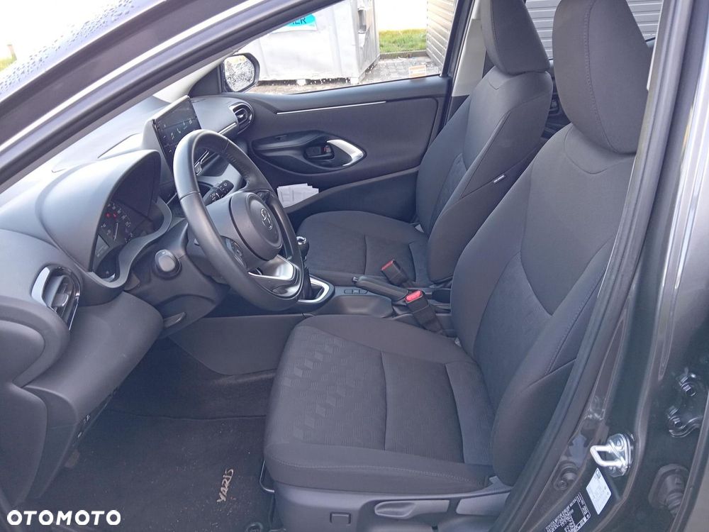 Toyota Yaris - 15