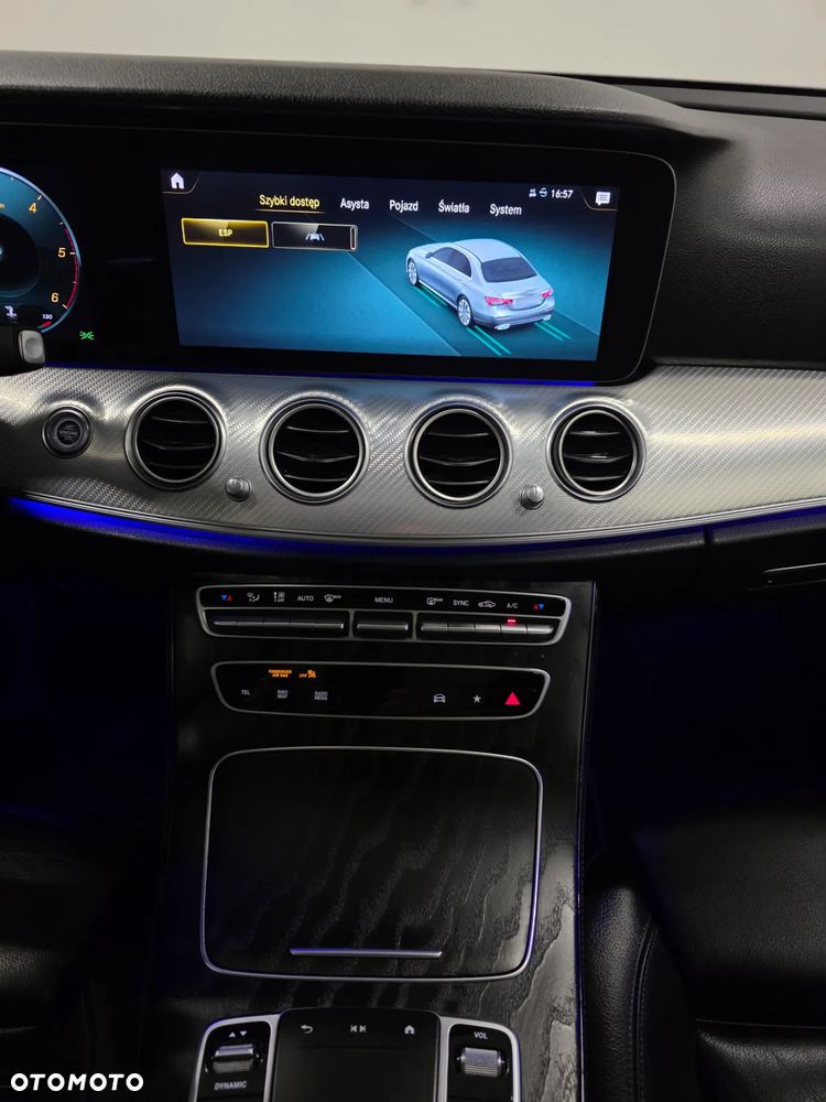 Mercedes-Benz Klasa E 220 d 9G-TRONIC AMG Line - 15