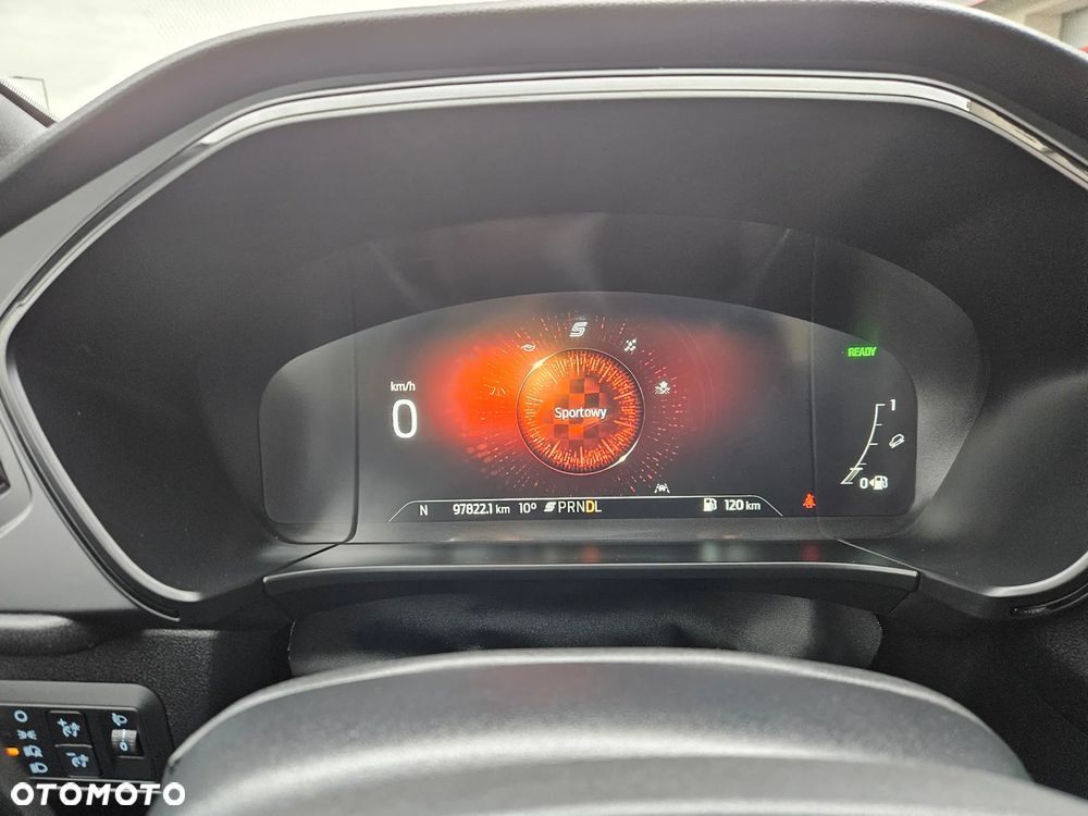 Ford Kuga 2.5 FHEV FWD ST-Line - 19